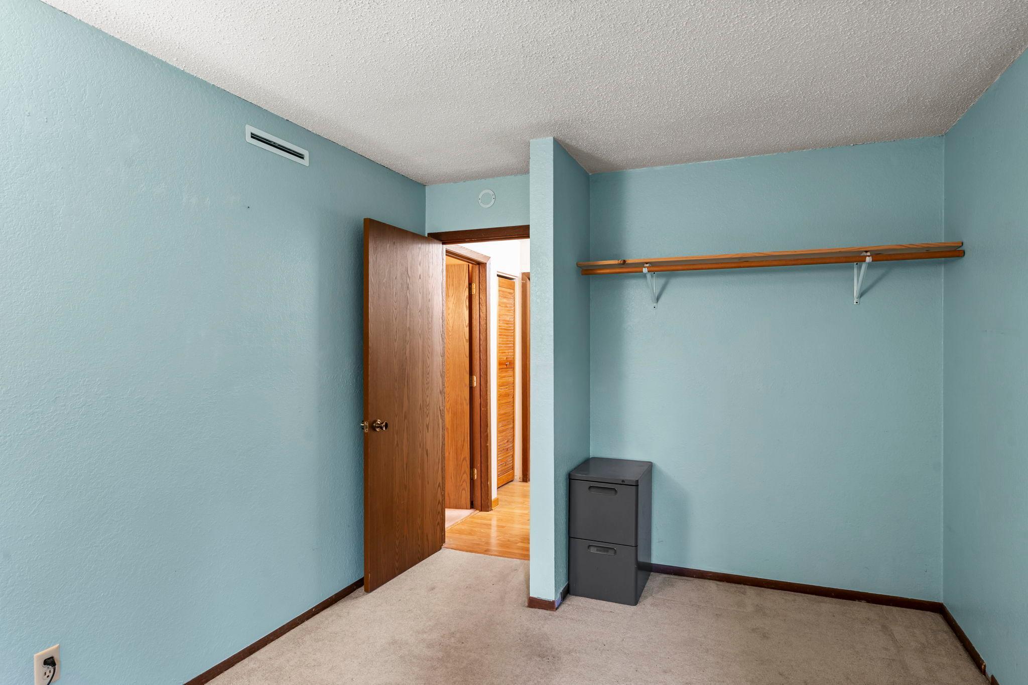 3155 Coachman Road, Unit 409 Eagan, MN 55121 - Photo 14 of 23 Gallery Image 14