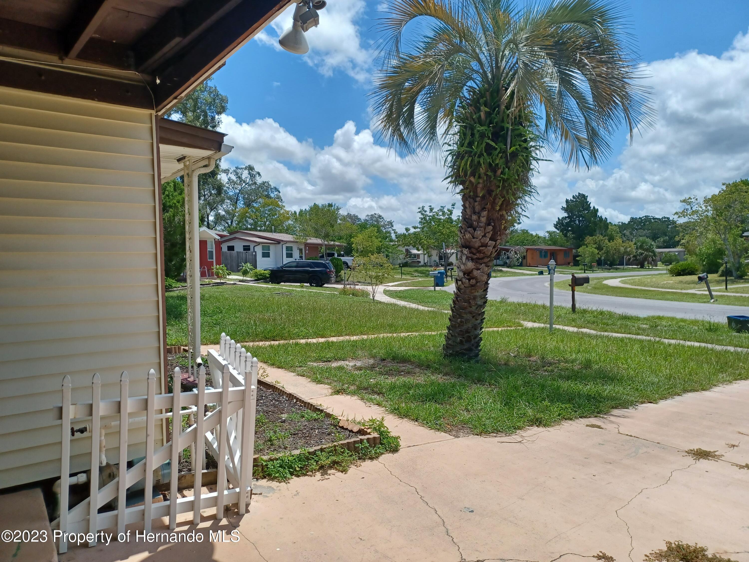 595 Swallow Lane Spring Hill, FL 34606 - Photo 23 of 24 20230721_124828