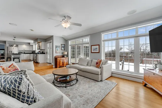 $935,000 | 23 Vale Drive, South Burlington, VT 05403