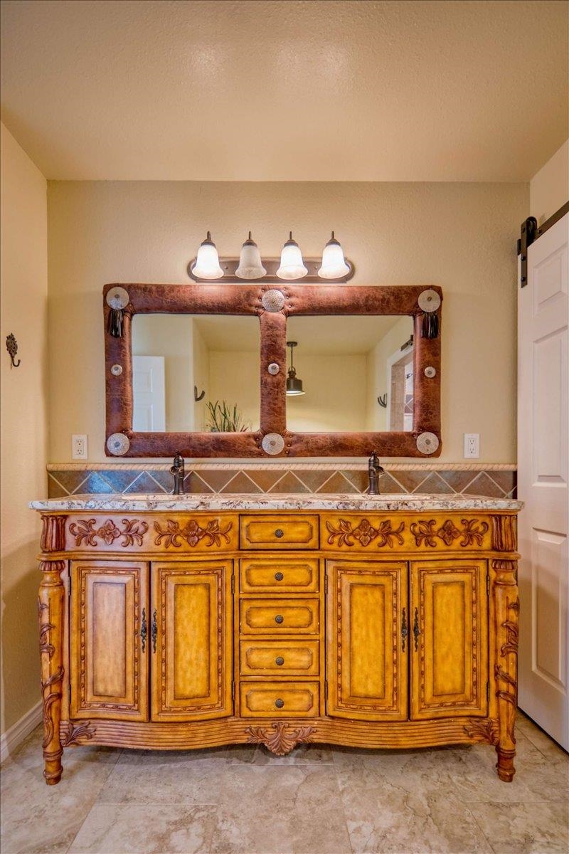 243 East Flag Creek Ranch Road Llano, TX 78643 - Photo 24 of 29 Gallery Image 24
