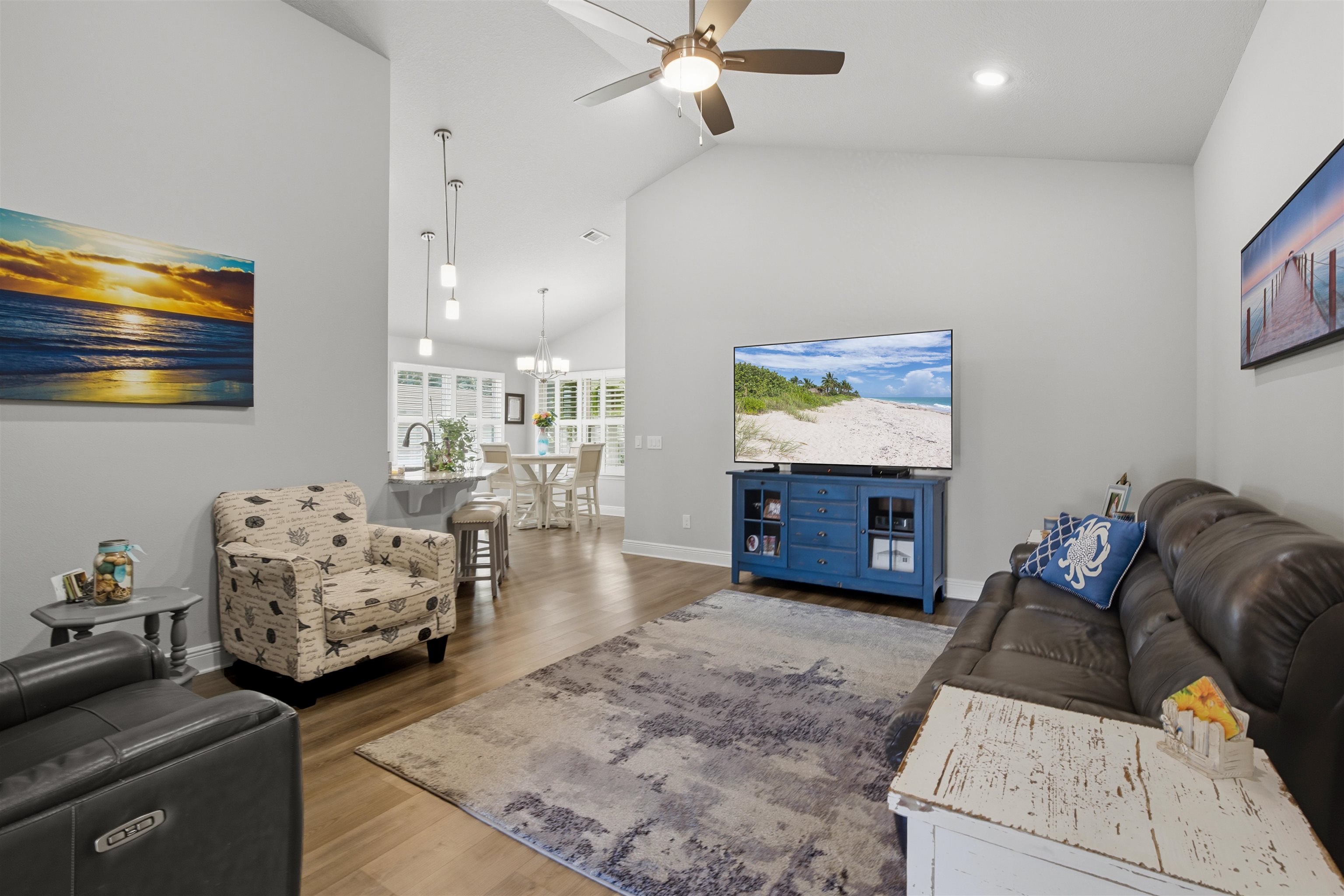 3142 Pinewood Circle Lillian, AL 36549 - Photo 14 of 50 Living Room