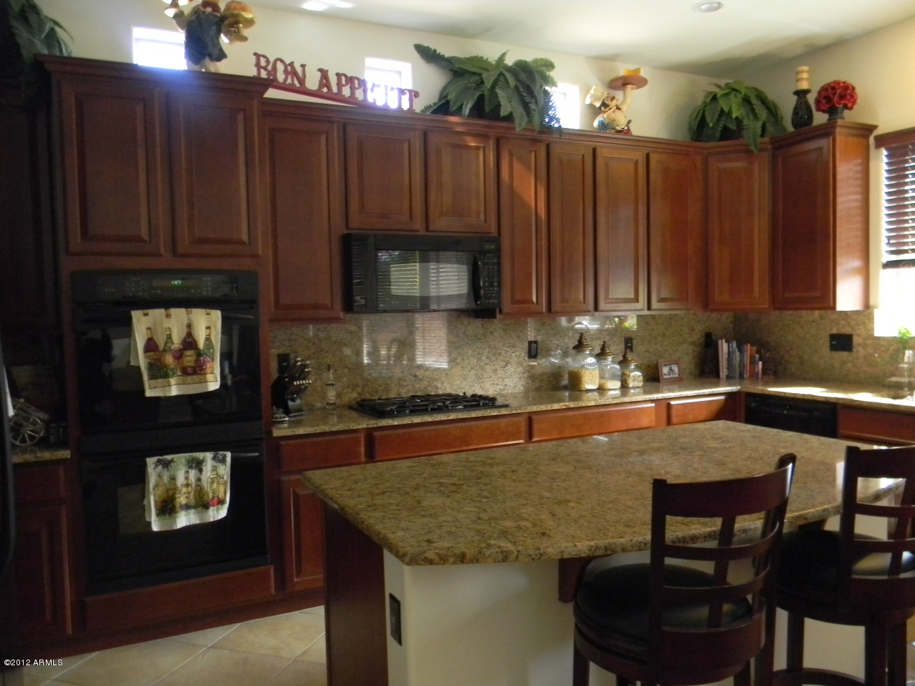 5027 West Parsons Road Phoenix, AZ 85083 - Photo 16 of 48 Kitchen