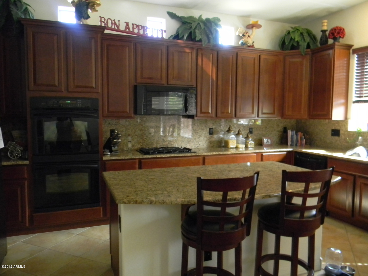 5027 West Parsons Road Phoenix, AZ 85083 - Photo 17 of 48 Kitchen