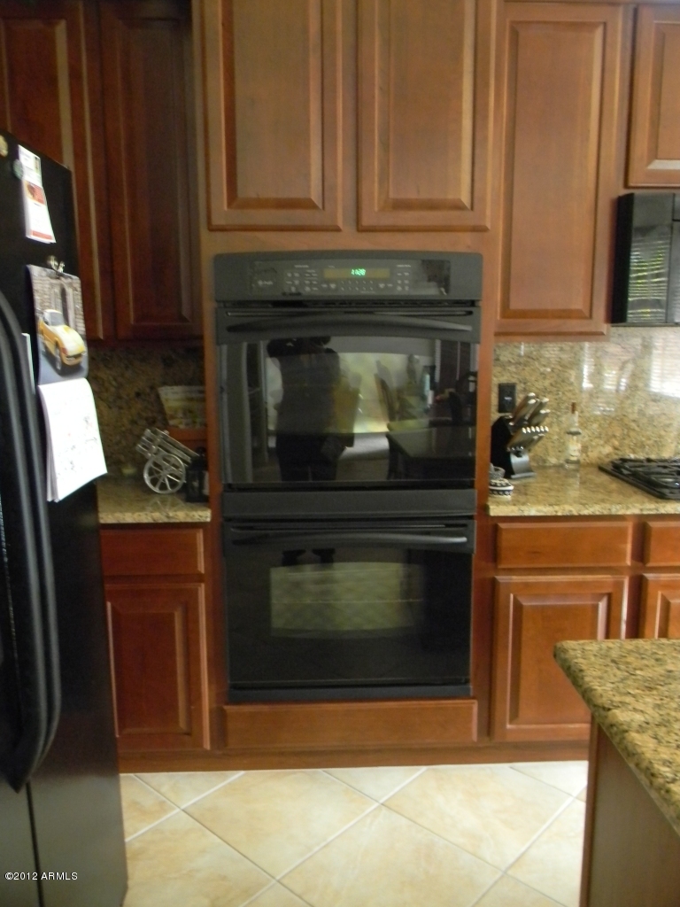 5027 West Parsons Road Phoenix, AZ 85083 - Photo 18 of 48 Kitchen
