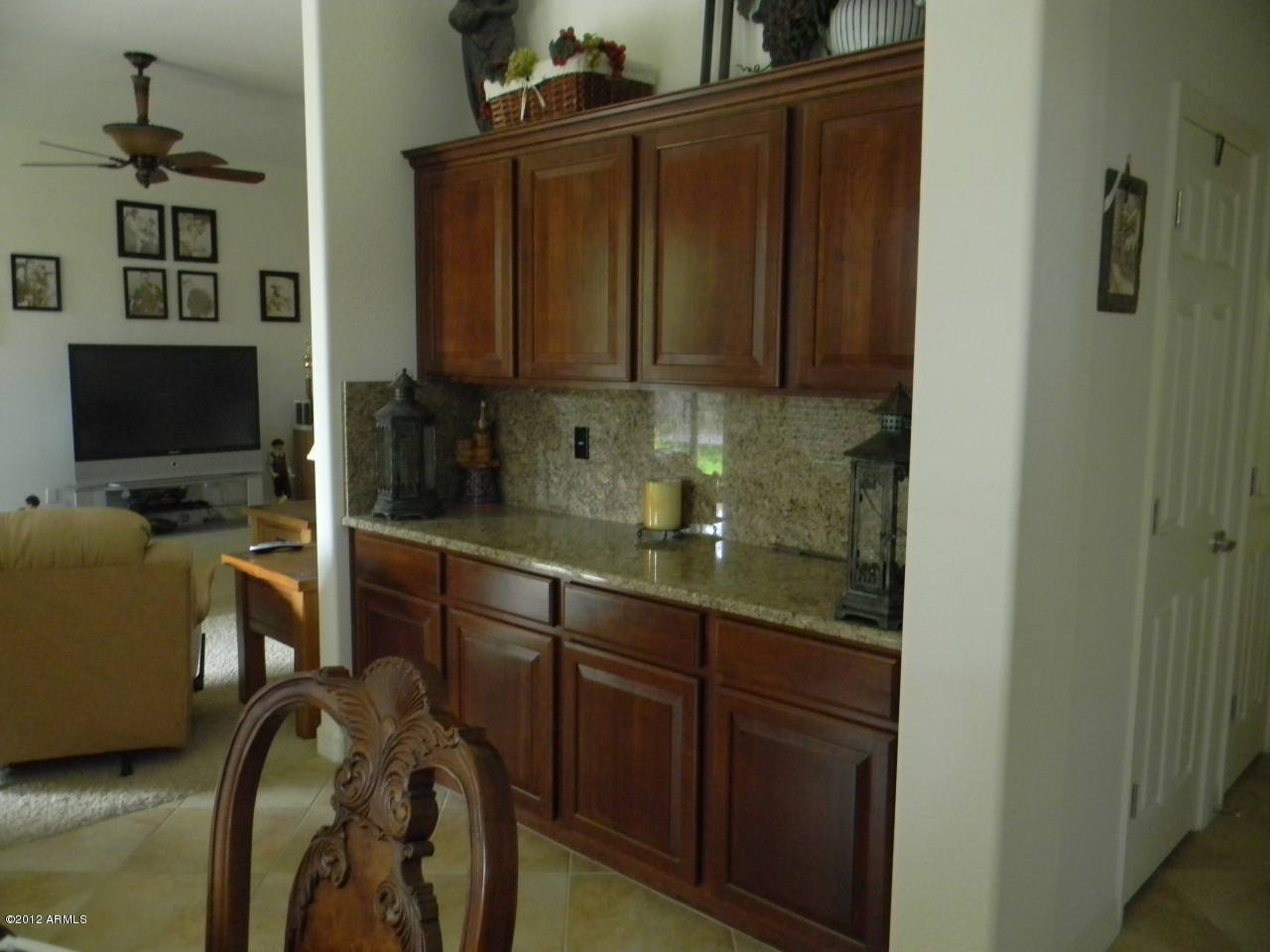5027 West Parsons Road Phoenix, AZ 85083 - Photo 20 of 48 Butlers Pantry