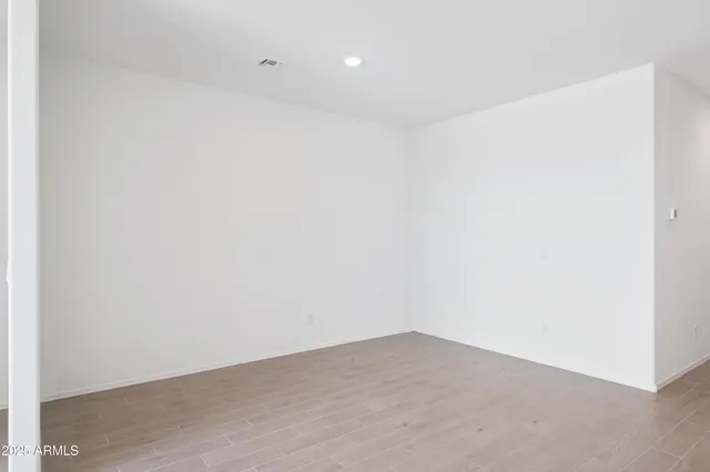 $389,990 | 46445 West Lander Lane, Maricopa, AZ 85139