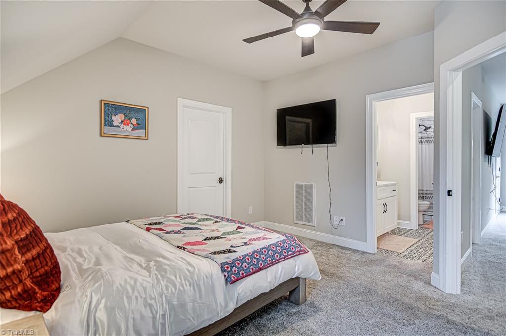 140 Richard Byerly Road High Point, NC 27262 - Photo 37 of 43