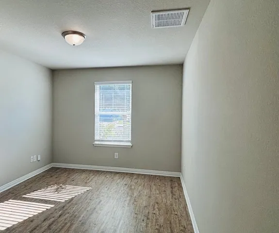 $2,095 | 1302 Golden Barley Drive, Pflugerville, TX 78660