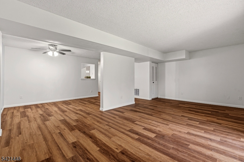 8401 Hana Road Edison, NJ 08817 - Photo 13 of 43