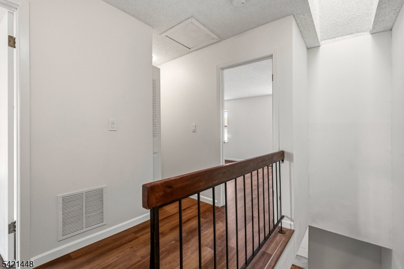 8401 Hana Road Edison, NJ 08817 - Photo 20 of 43