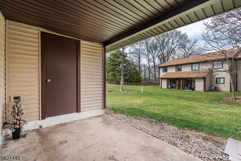 8401 Hana Road Edison, NJ 08817 - Photo 34 of 43