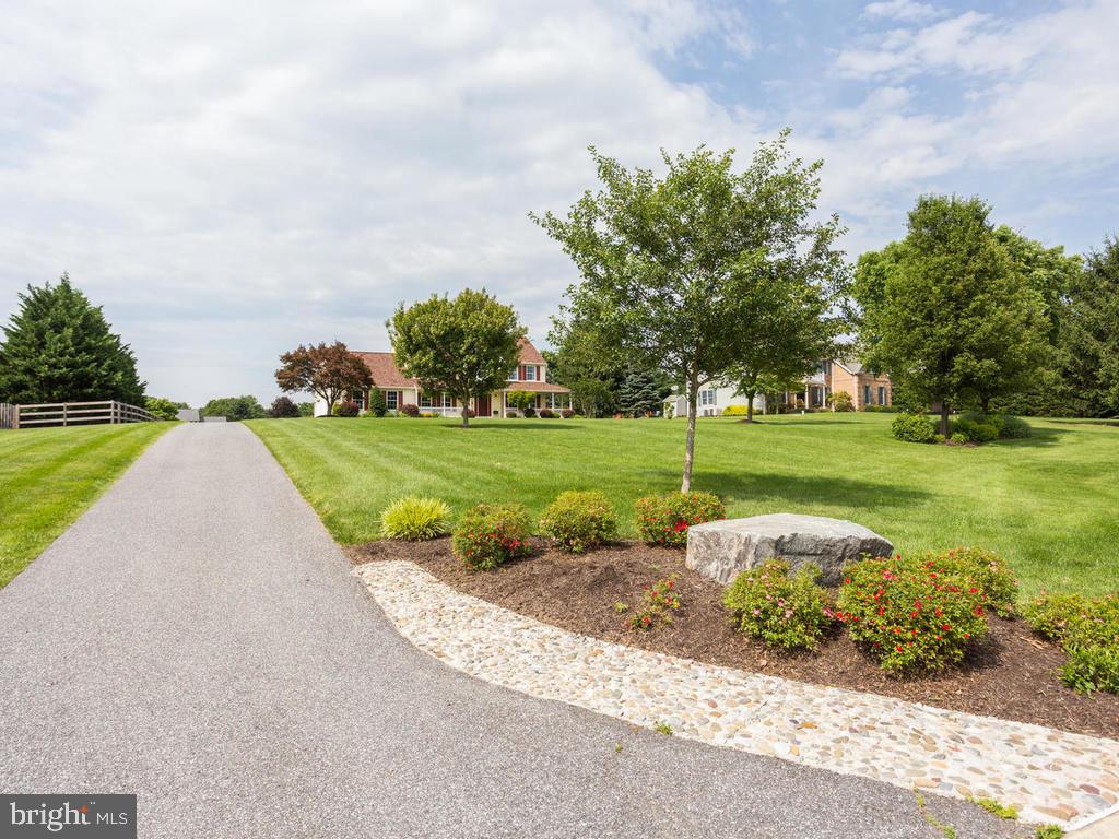 2002 Conan Doyle Way Eldersburg, MD 21784 - Photo 3 of 102 Sweeping long driveway