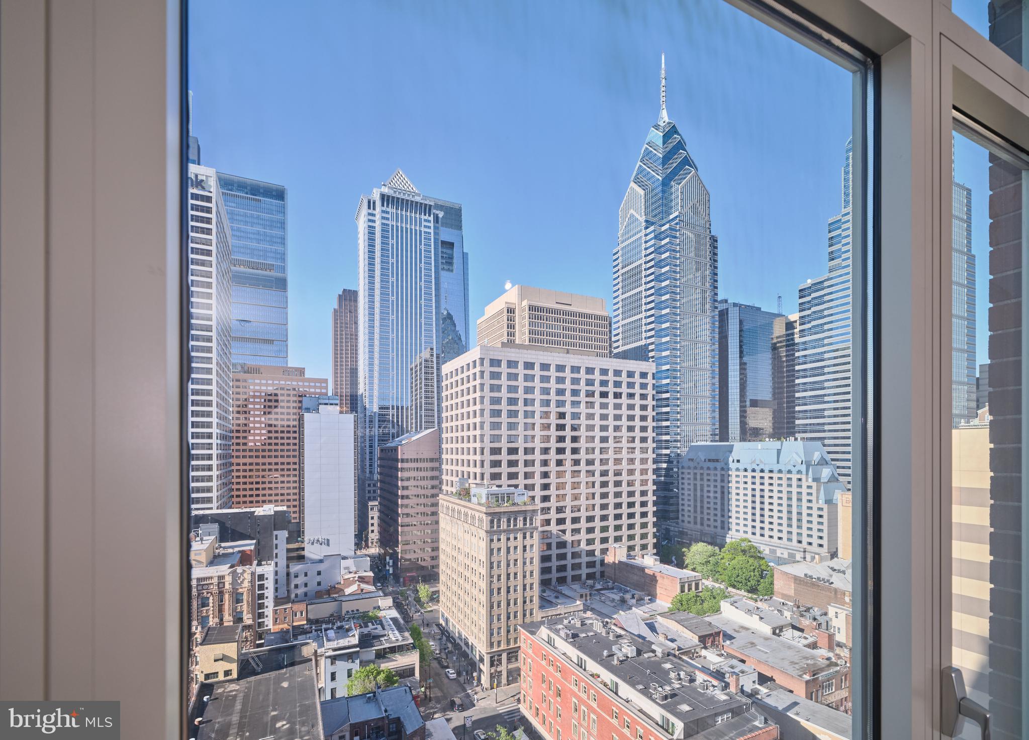 130 South 18th Street, Unit 1602 Philadelphia, PA 19103 - Photo 25 of 52 a view of city with balcony