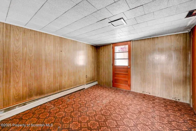 a view of empty room