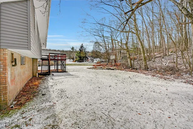 $249,995 | 210 Beechwood Drive, Moscow, PA 18444