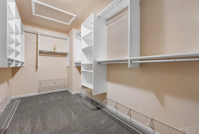 $675,000 | 919 Locksley Manor Drive, Lake St. Louis, MO 63367