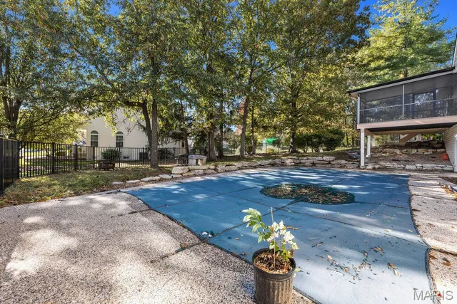 $675,000 | 919 Locksley Manor Drive, Lake St. Louis, MO 63367