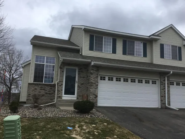 $324,900 | 13466 Settlers Ridge Drive, Burnsville, MN 55337