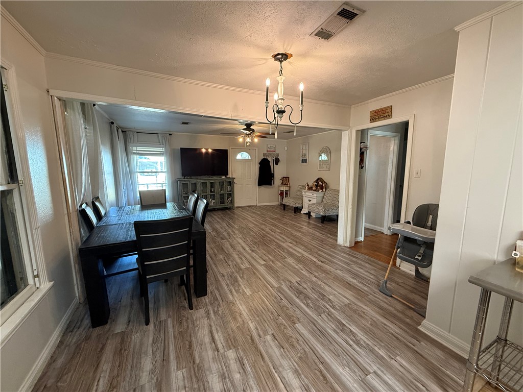 1107 East 30th Street Bryan, TX 77802 - Photo 3 of 20