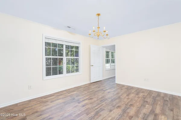 $259,900 | 702 Hummingbird South, Swansboro, NC 28584