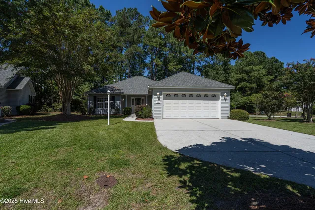 $259,900 | 702 Hummingbird South, Swansboro, NC 28584