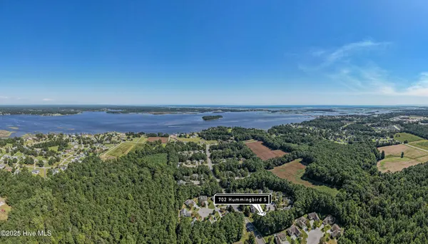 $259,900 | 702 Hummingbird South, Swansboro, NC 28584