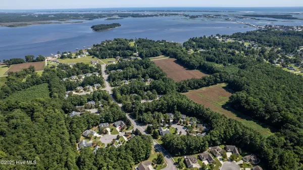 $259,900 | 702 Hummingbird South, Swansboro, NC 28584