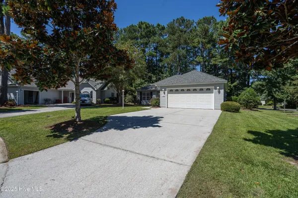 $259,900 | 702 Hummingbird South, Swansboro, NC 28584