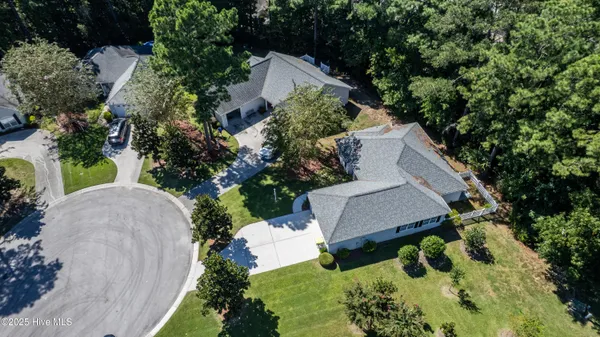 $259,900 | 702 Hummingbird South, Swansboro, NC 28584