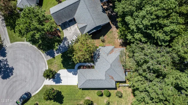 $259,900 | 702 Hummingbird South, Swansboro, NC 28584