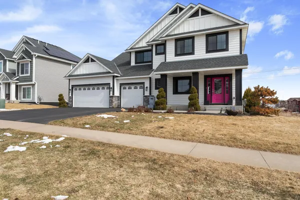 $720,000 | 5366 Pine Island Road, Woodbury, MN 55129