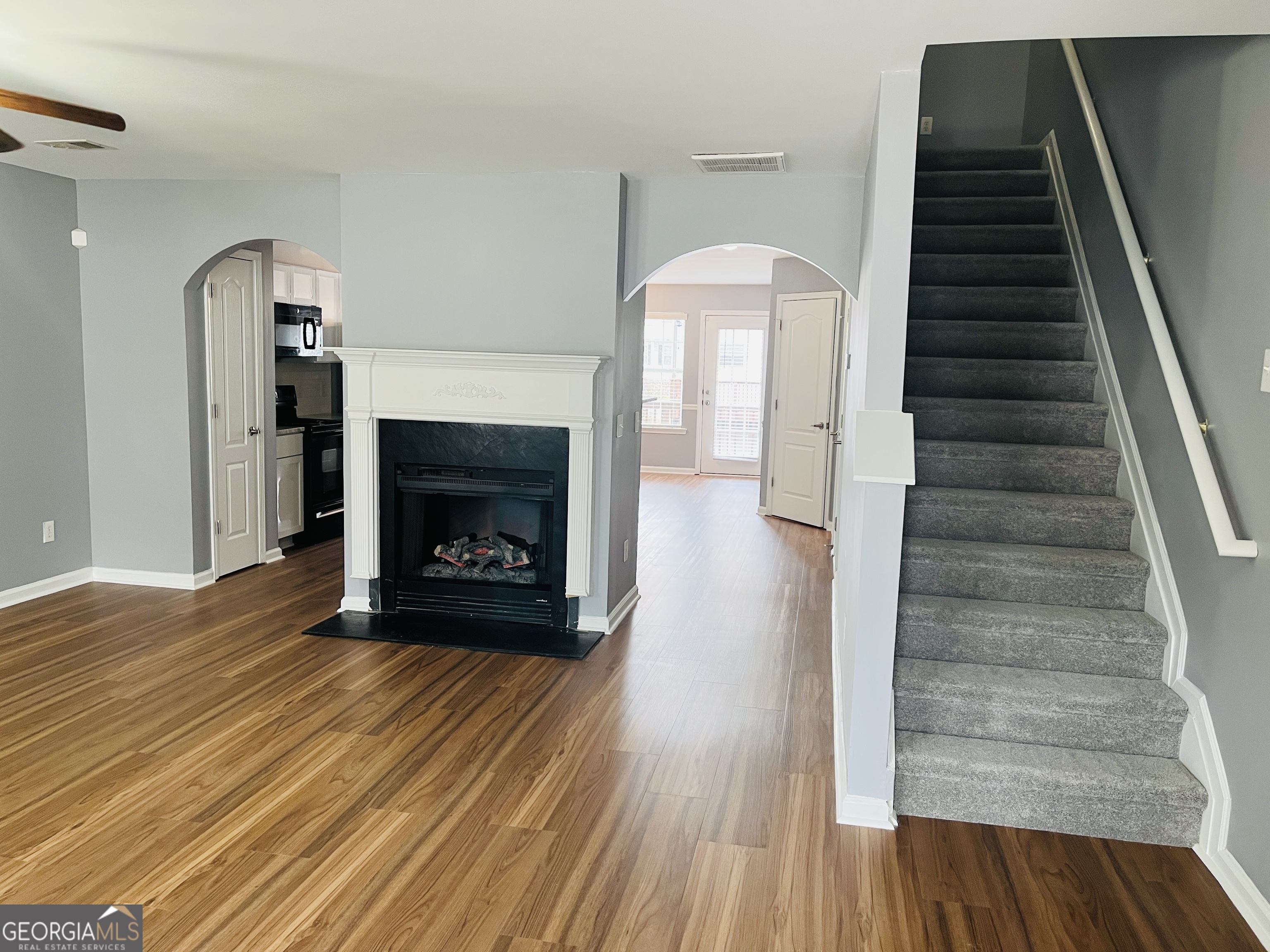 3156 Parc Court Southwest Atlanta, GA 30311 - Photo 3 of 41