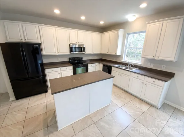 $473,000 | 138 Woodside Village Drive, Rock Hill, SC 29730