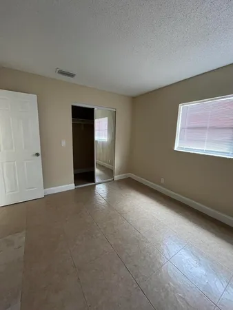 $2,200 | 1045 Miami Boulevard, Delray Beach, FL 33483