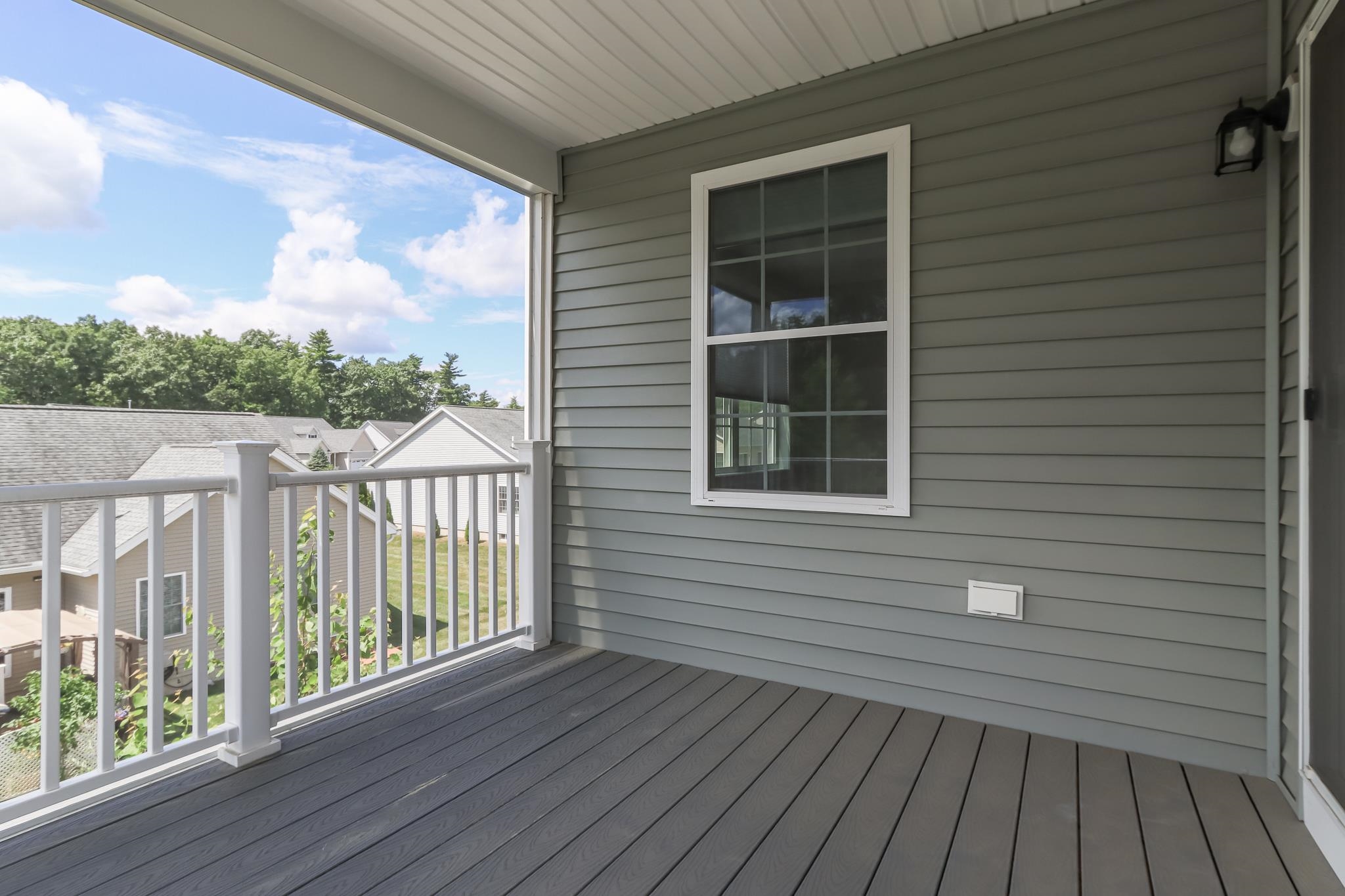 9 Mulberry Lane Hooksett, NH 03106 - Photo 23 of 39