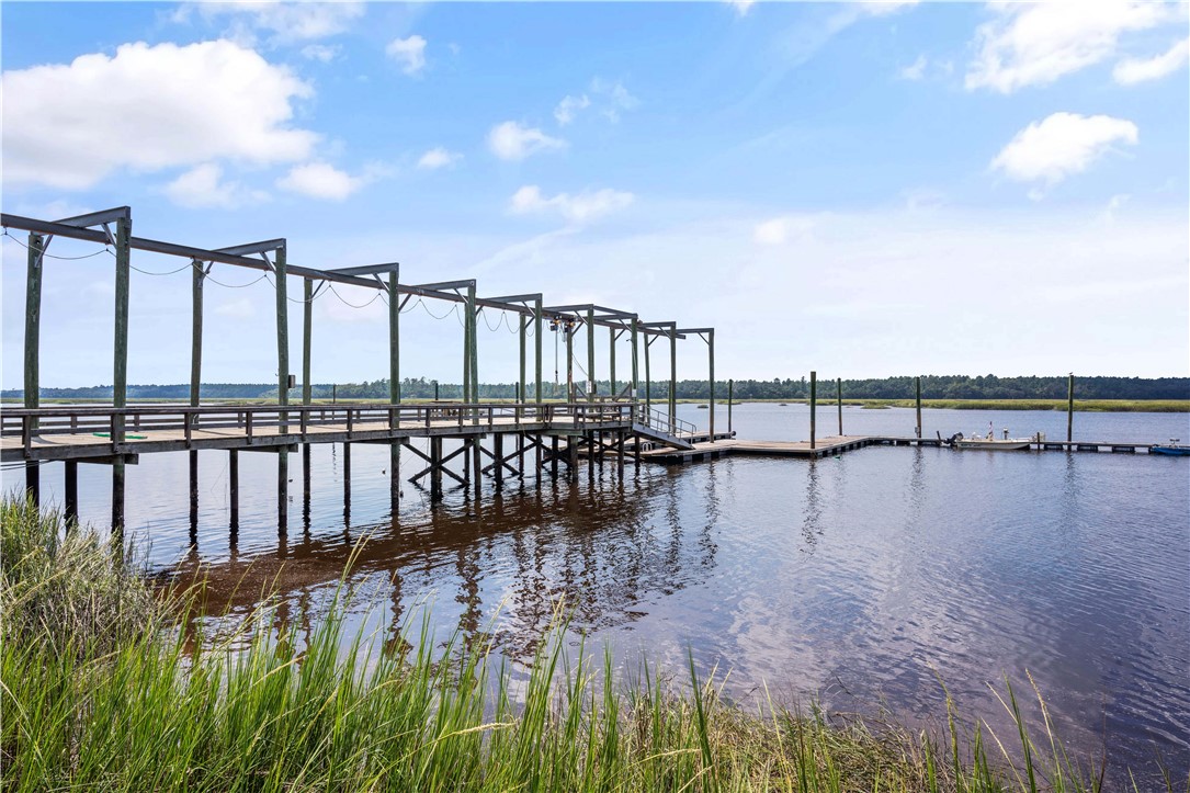 164 Old Wharf Road Brunswick, GA 31523 - Photo 11 of 44 Neighborhood Marina. Must join separately.