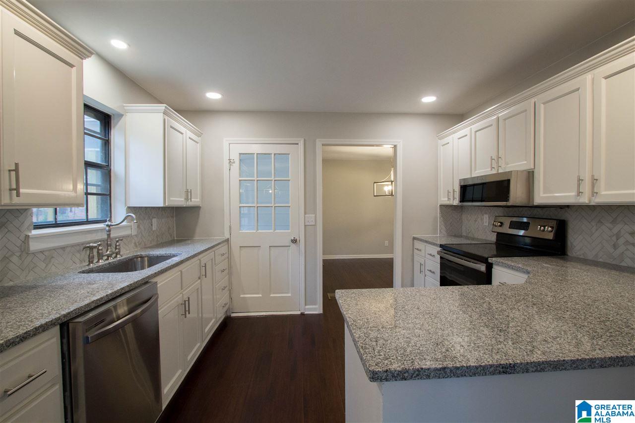 112 Forest Parkway Alabaster, AL 35007 - Photo 12 of 49