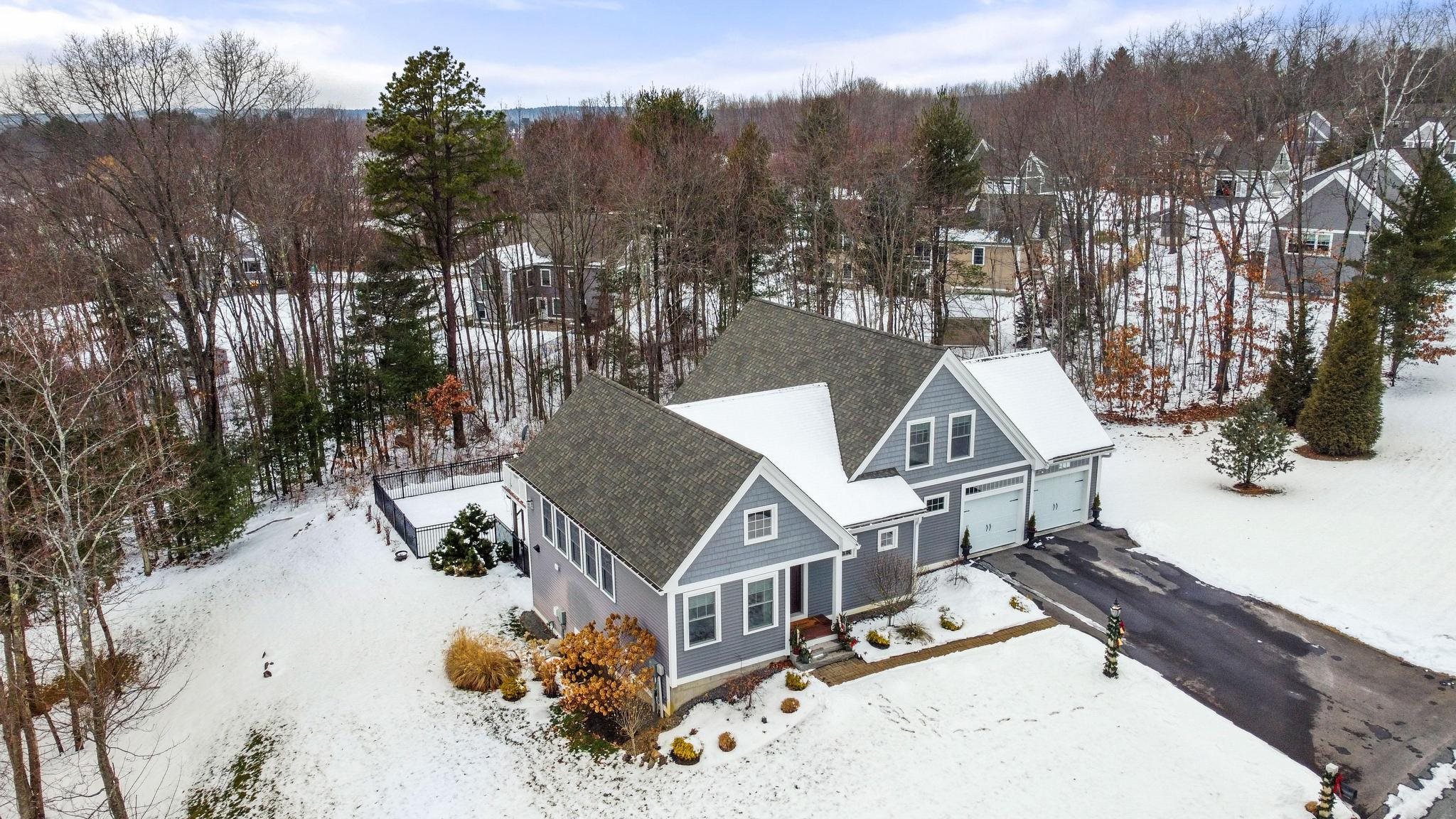 63 Grouse Run Pelham, NH 03076 - Photo 1 of 46 Gallery Image 1