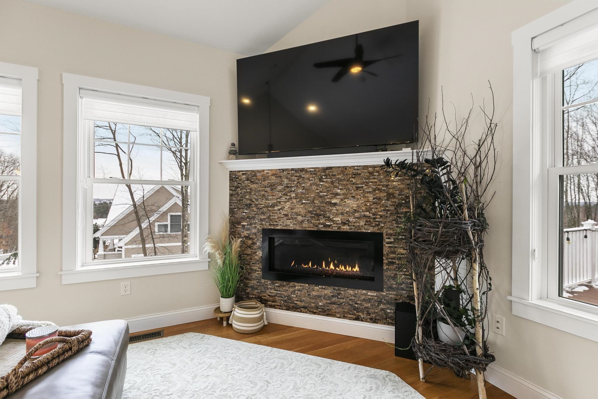 63 Grouse Run Pelham, NH 03076 - Photo 19 of 46 Gallery Image 19