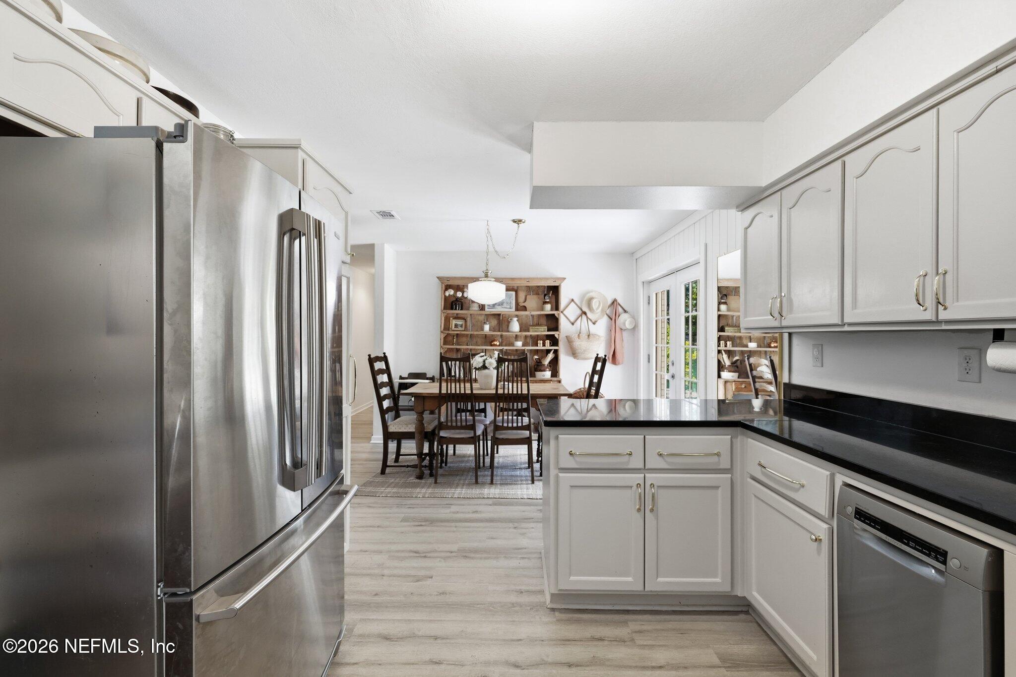 86252 Melissa Road Yulee, FL 32097 - Photo 13 of 40 Stainless steel appliances