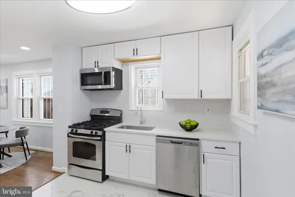 $399,000 | 4029 Gault Place Northeast, Washington, DC 20019
