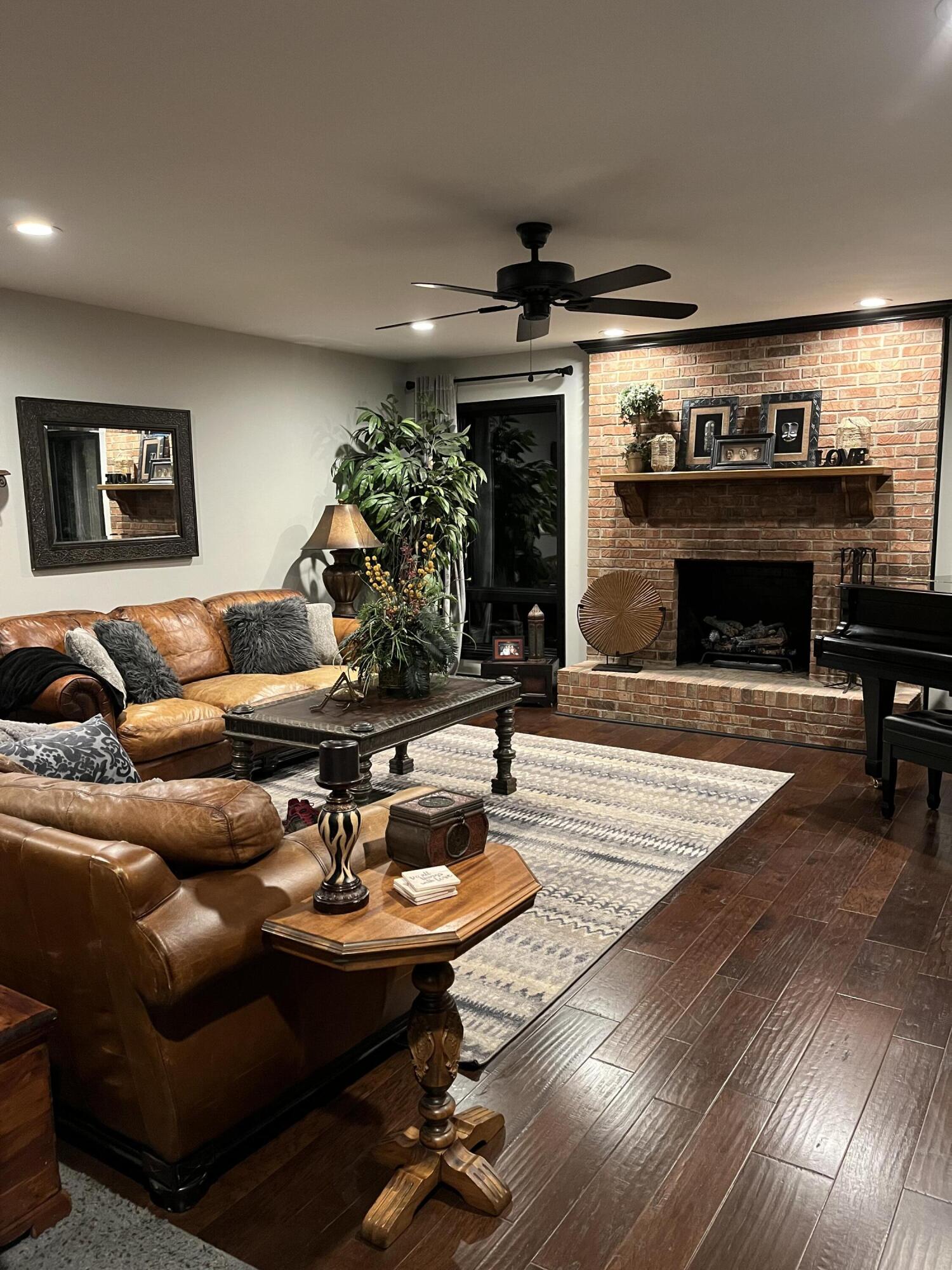 455 Quail Run Road Versailles, KY 40383 - Photo 6 of 43 C5F8A617-B30B-46F7-98AF-920D58859281