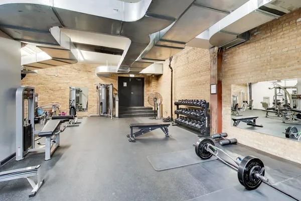 $450,000 | 520 West Huron Street, Unit 406, Chicago, IL 60654