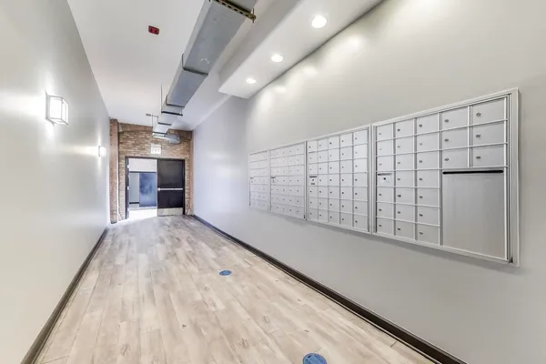 $450,000 | 520 West Huron Street, Unit 406, Chicago, IL 60654