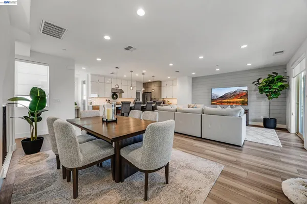 $1,600,000 | 5977 Ruby Place, Dublin, CA 94568