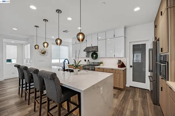 $1,600,000 | 5977 Ruby Place, Dublin, CA 94568