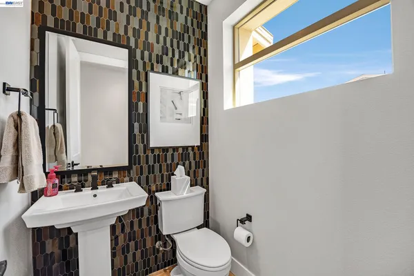 $1,600,000 | 5977 Ruby Place, Dublin, CA 94568