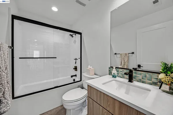$1,600,000 | 5977 Ruby Place, Dublin, CA 94568