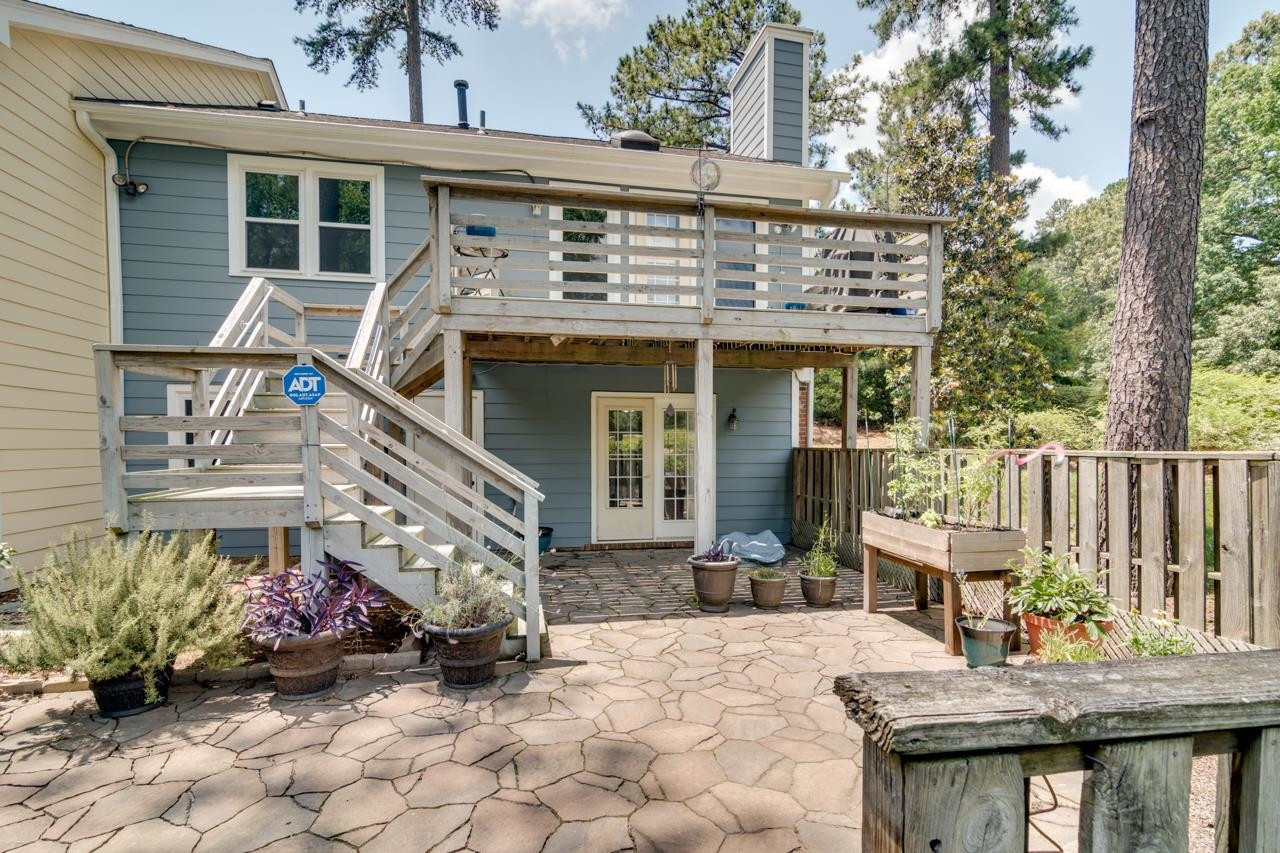 1426 Mapleside Court Raleigh, NC 27609 - Photo 33 of 38 Photo 33