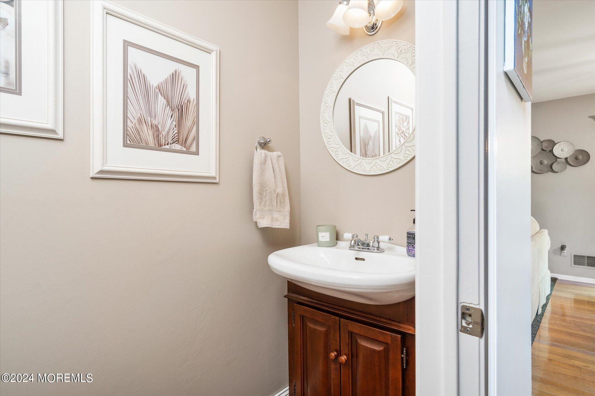 3 Genelle Place Jackson, NJ 08527 - Photo 10 of 46 11-3_Genelle_Place-11